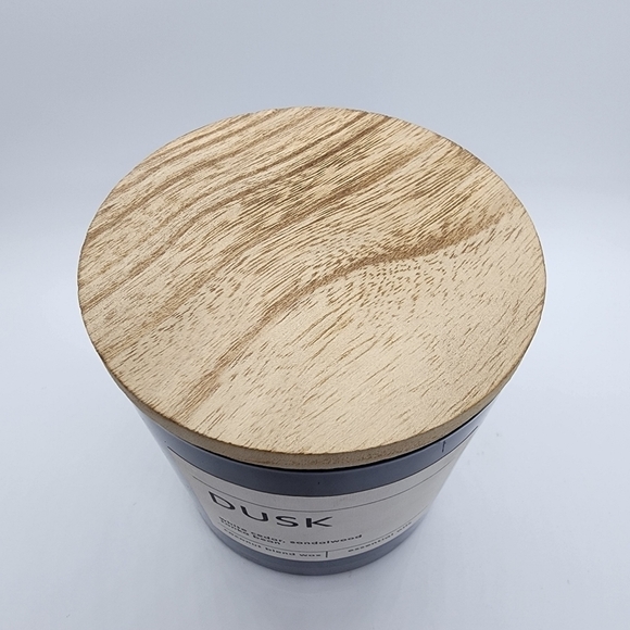 NEW Kirkland's 24oz 3 wick DUSK Scented Candle essential oils coconut blend wax - Picture 3 of 7